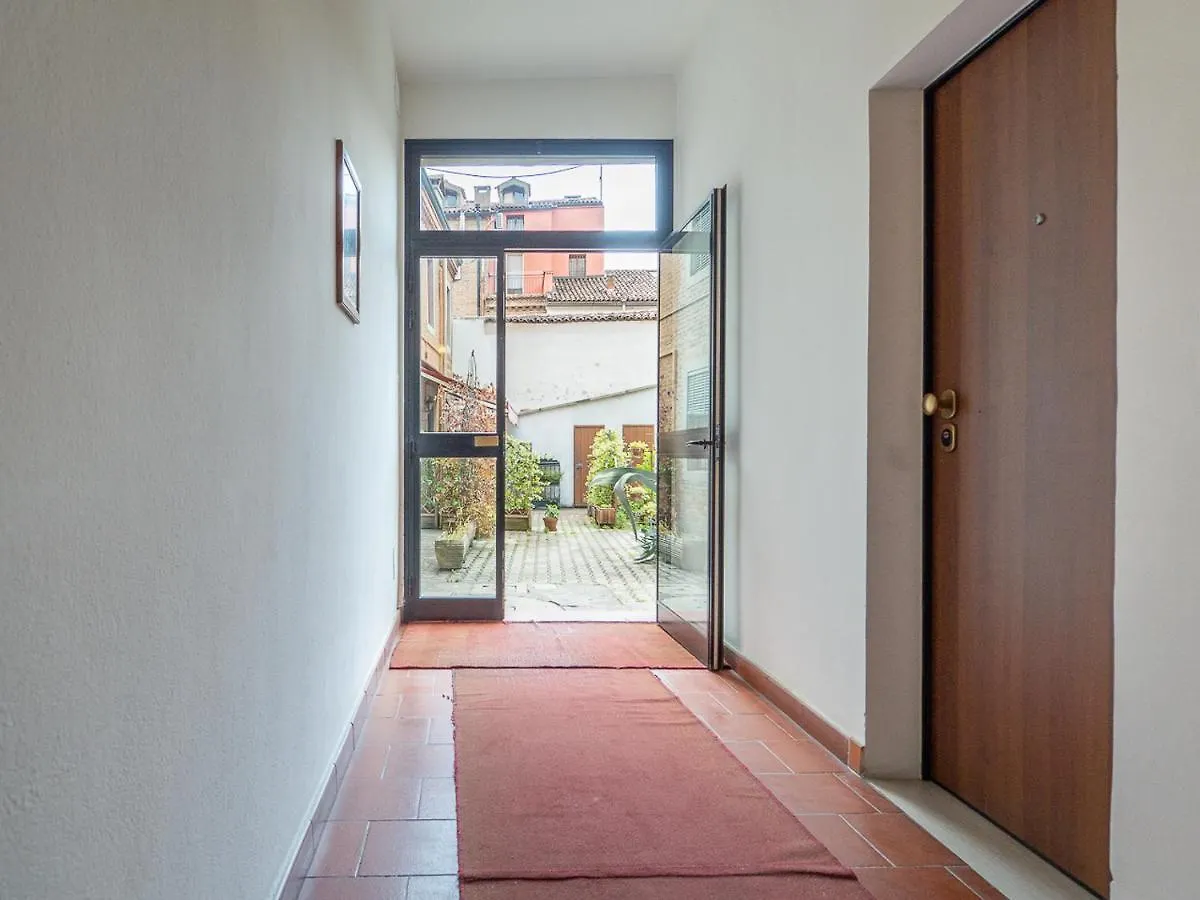 Loveflat - Scopri Ferrara In Bicicletta Apartment